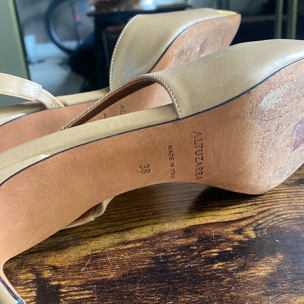 Altuzzara gold and nude beige leather sling back heels 38 / 8 - Picture 6 of 7